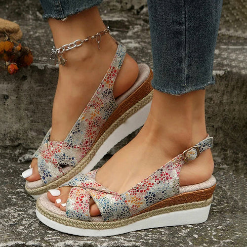 Compensated Decontracted Sandals