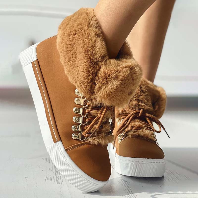 Ankle Boots À Plateforme In Plush Chaude