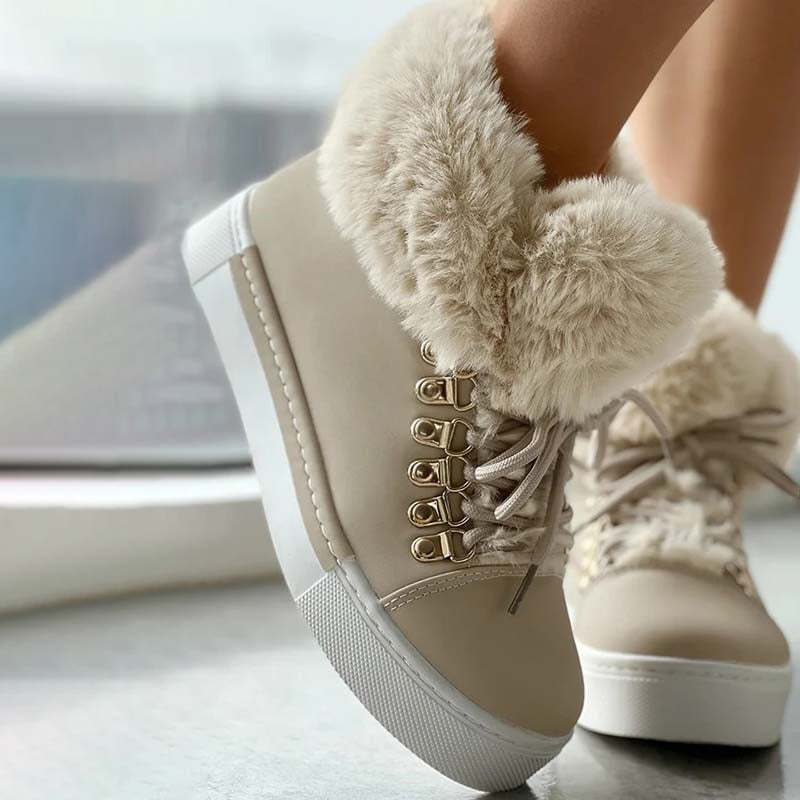 Ankle Boots À Plateforme In Plush Chaude