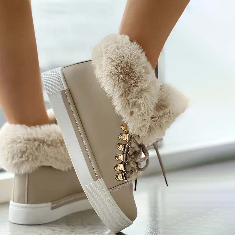 Ankle Boots À Plateforme In Plush Chaude
