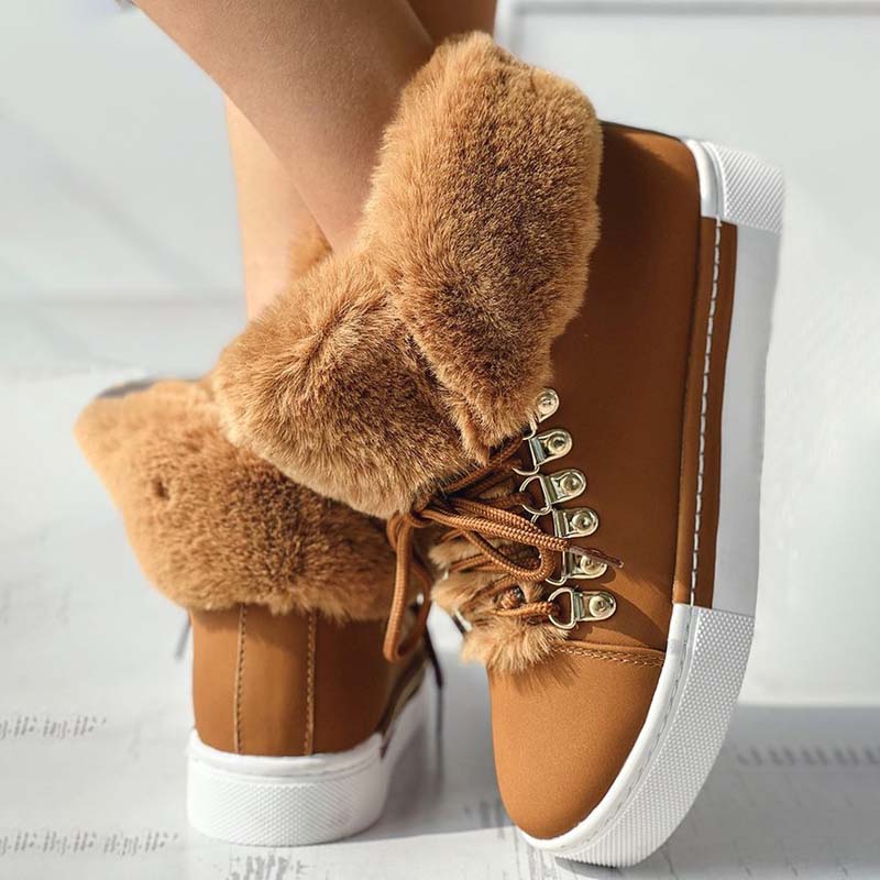 Ankle Boots À Plateforme In Plush Chaude
