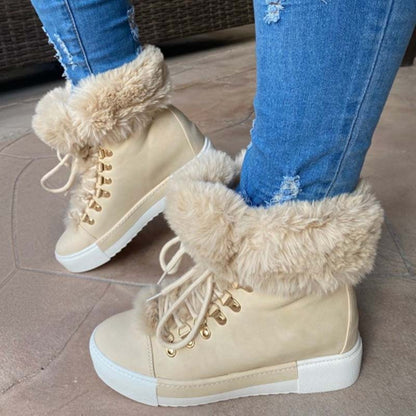 Ankle Boots À Plateforme In Plush Chaude