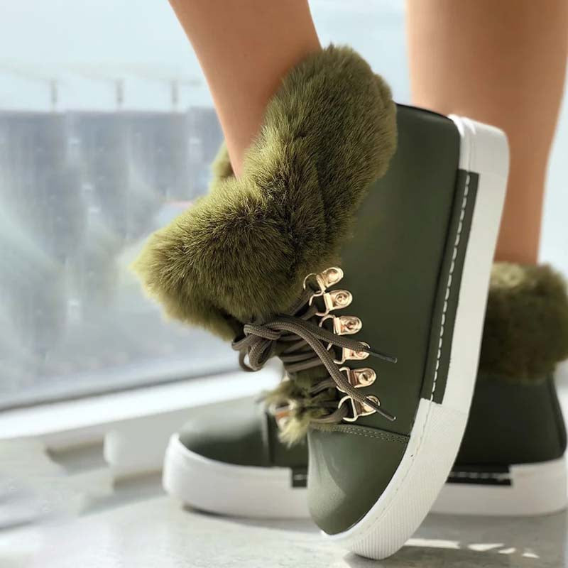 Ankle Boots À Plateforme In Plush Chaude